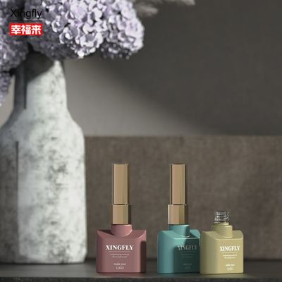 Хорошая цена Бутылка с лаком для ногтей 12 мл Пустая бутылка с лаком для ногтей УФ-гель онлайн